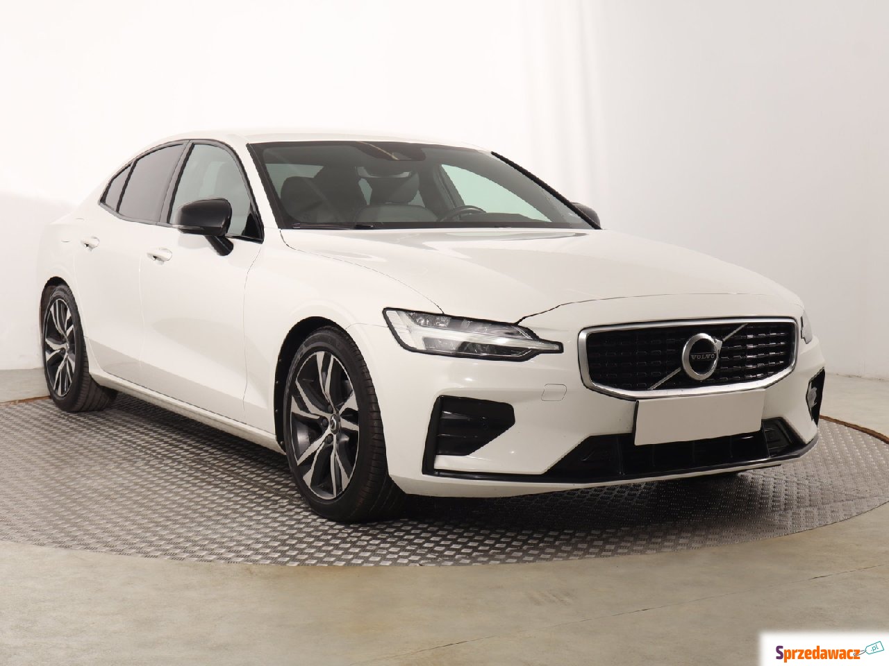 Volvo S60 2019