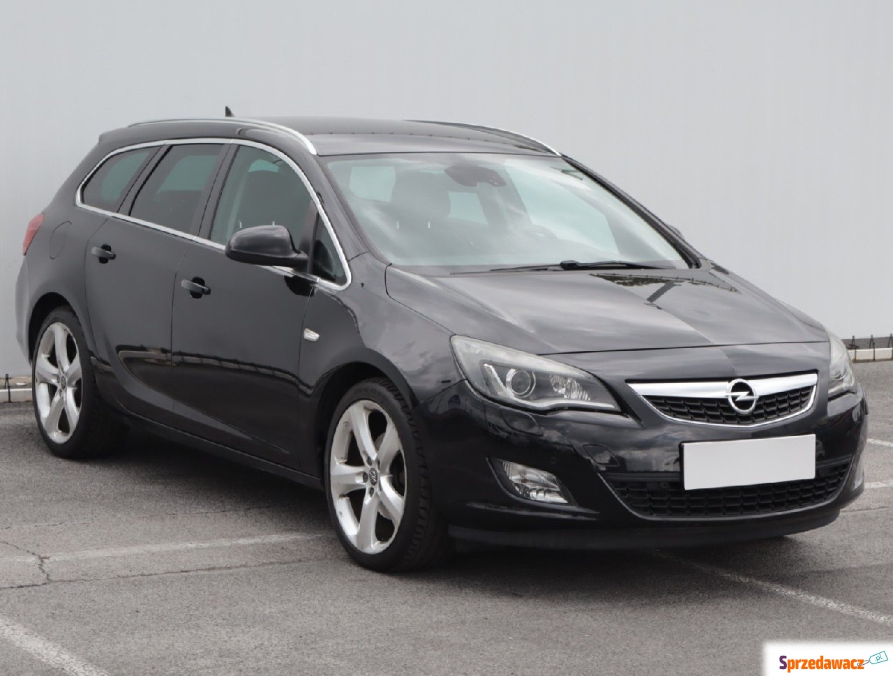 Opel Astra 2011