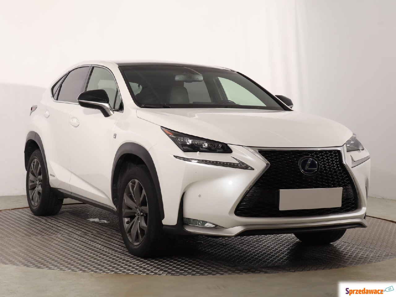 Lexus NX 2017
