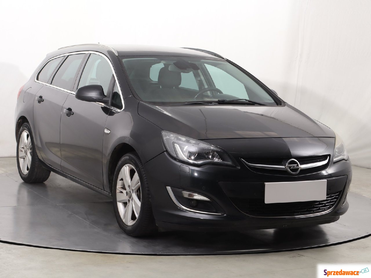 Opel Astra 1.6 T (180KM), 2012