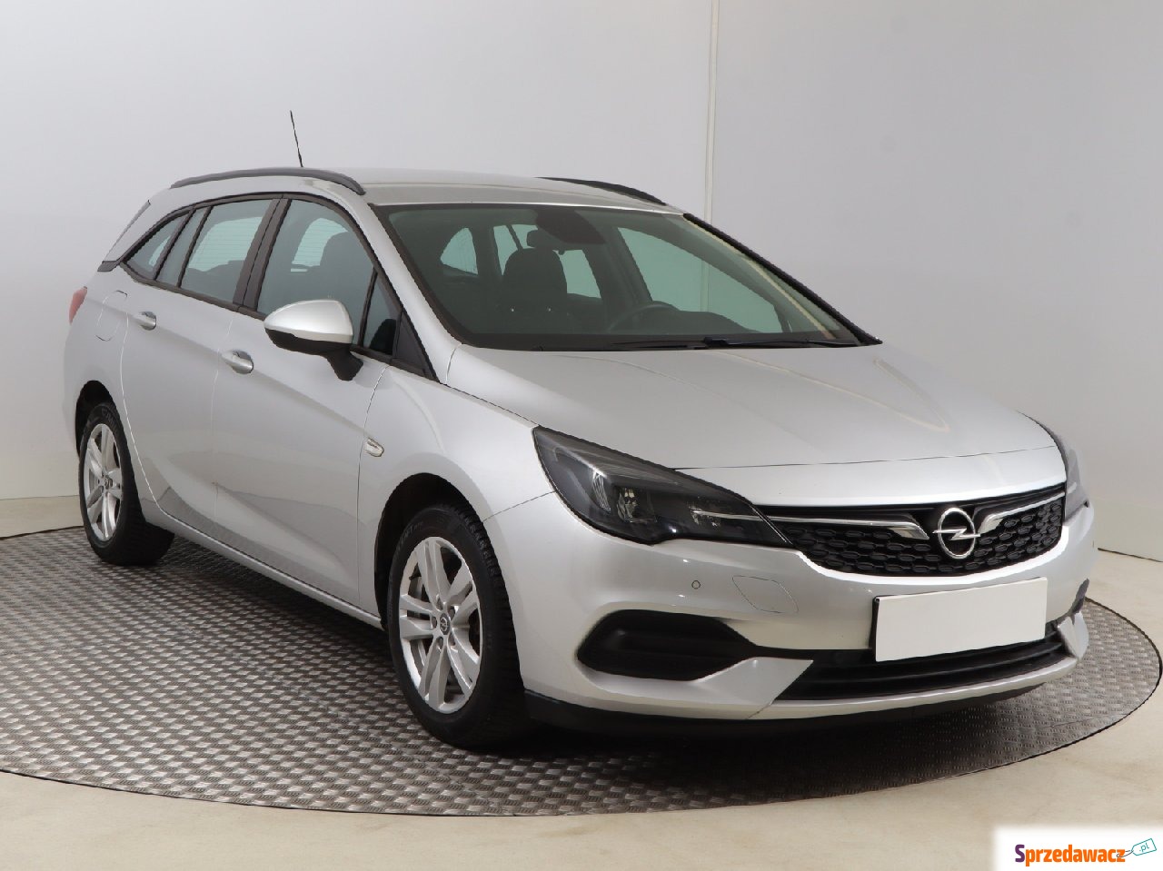 Opel Astra 2021