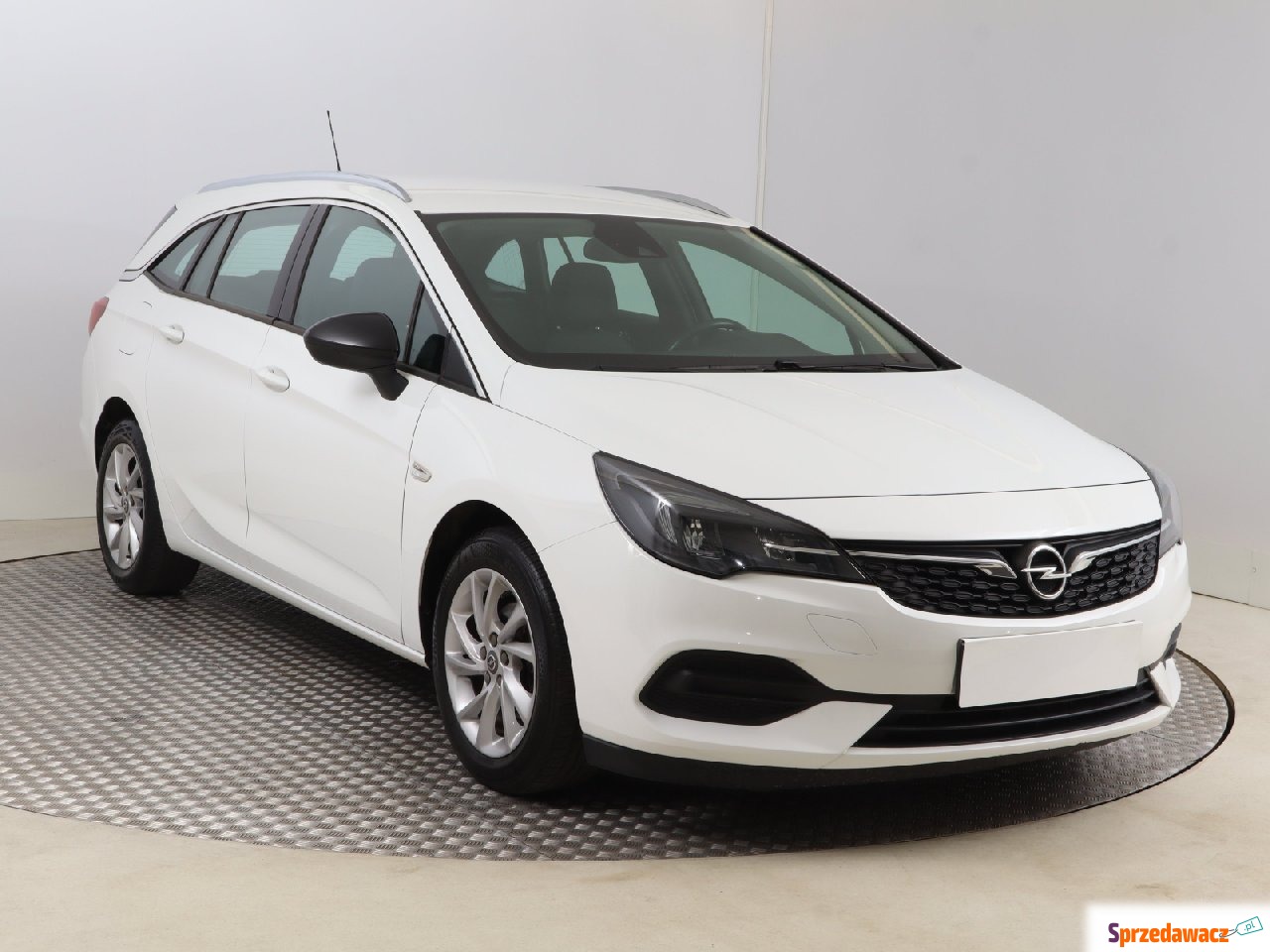 Opel Astra 2021