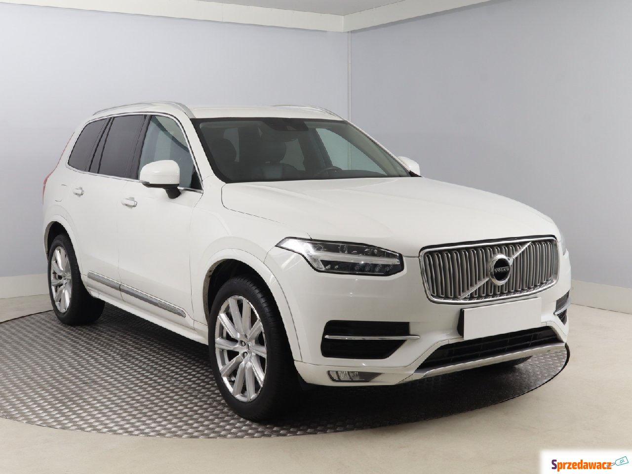 Volvo XC90 2019