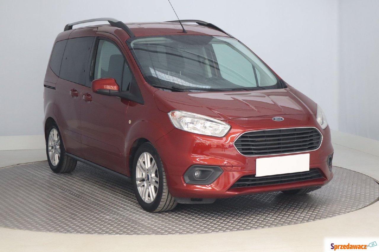 Ford Tourneo Courier 2018
