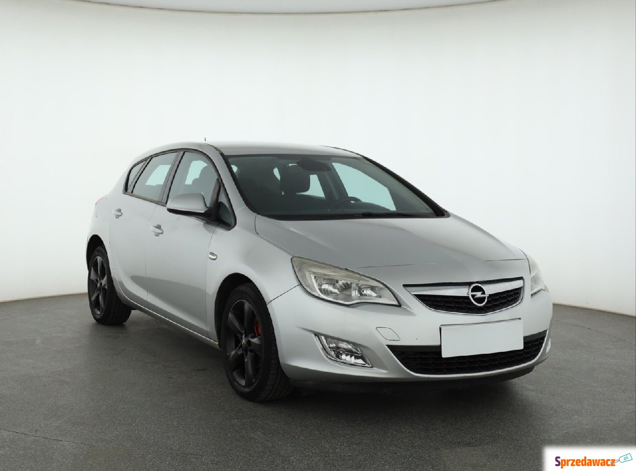 Opel Astra 2009