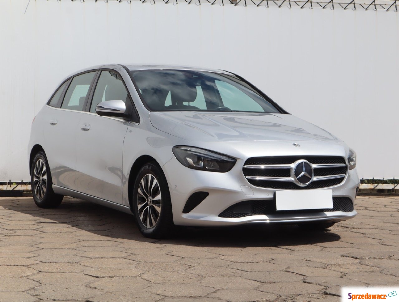 Mercedes - Benz B-klasa 2022