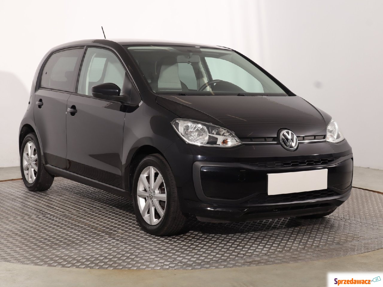 Volkswagen up! 2017