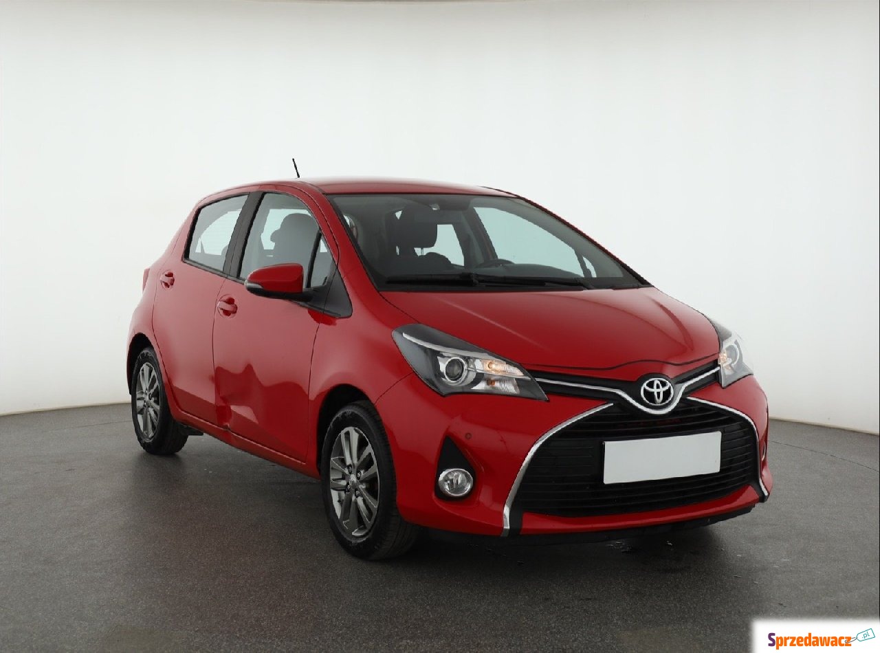 Toyota Yaris 2015