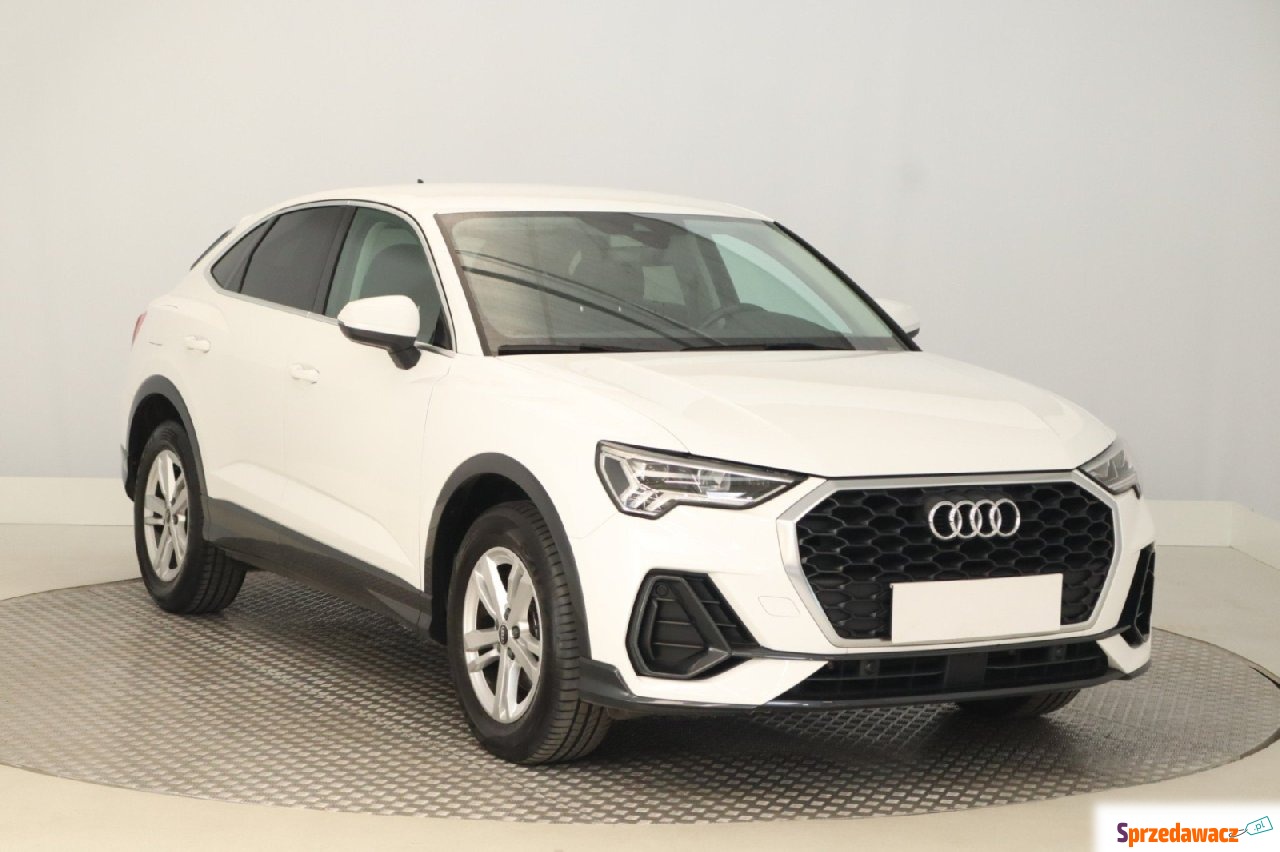 Audi Q3 2021