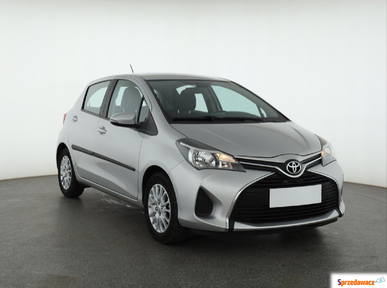Toyota Yaris 2015