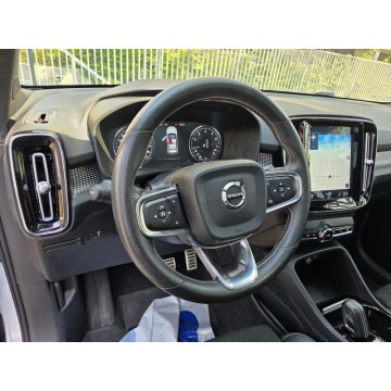 Volvo XC40  Terenowy 2021,  2.0 benzyna, automat - Na sprzedaż za 99 900 zł - Warszawa - zdjęcie 7