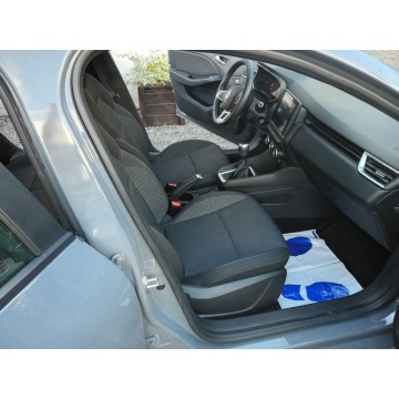 Renault Clio  Hatchback 2020,  999.0 benzyna - Na sprzedaż za 41 900 zł - Janów Lubelski - zdjęcie 8