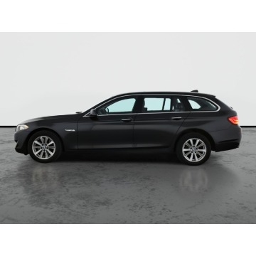 BMW Seria 5  Kombi 2012,  2.0 benzyna, automat - Na sprzedaż za 36 499 zł - Piaseczno - zdjęcie 4