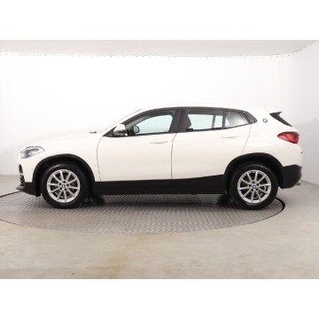 BMW   SUV 2020,  1.5 benzyna, automat - Na sprzedaż za 74 999 zł - Katowice - zdjęcie 4