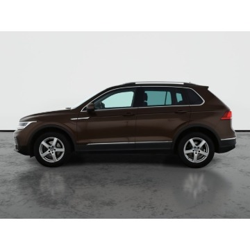 Volkswagen Tiguan  SUV 2020,  1.5 benzyna, automat - Na sprzedaż za 80 999 zł - Piaseczno - zdjęcie 4