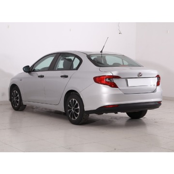 Fiat Tipo  Liftback 2017,  1.4 benzyna - Na sprzedaż za 31 499 zł - Biała Podlaska - zdjęcie 6