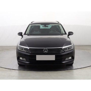 Volkswagen Passat  Kombi 2015,  1.6 diesel - Na sprzedaż za 29 499 zł - Zabrze - zdjęcie 2