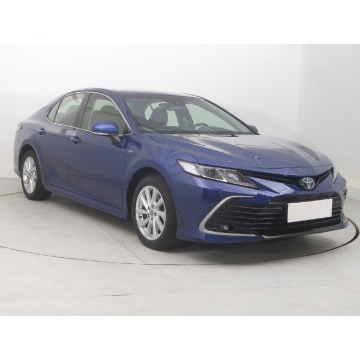 Toyota Camry 2.5 Hybrid (218KM), 2021