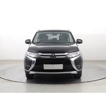 Mitsubishi Outlander  SUV 2016,  2.0 benzyna+LPG - Na sprzedaż za 51 999 zł - Katowice - zdjęcie 2