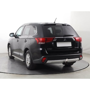 Mitsubishi Outlander  SUV 2016,  2.0 benzyna+LPG - Na sprzedaż za 51 999 zł - Katowice - zdjęcie 6