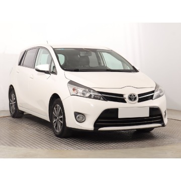 Toyota Verso  SUV 2014,  1.6 diesel - Na sprzedaż za 19 999 zł - Katowice - zdjęcie 1