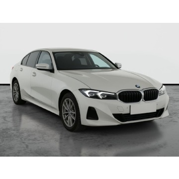 BMW Seria 3  Liftback 2023,  2.0 benzyna, automat - Na sprzedaż za 111 499 zł - Piła - zdjęcie 1