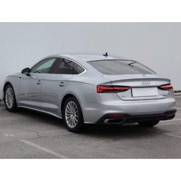 Audi A5  Liftback 2022,  2.0 diesel, automat - Na sprzedaż za 99 999 zł - Lublin - zdjęcie 6