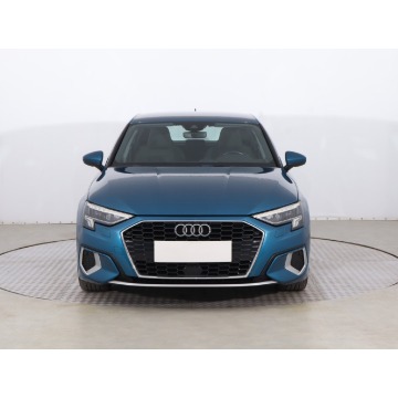 Audi A3  Hatchback 2021,  1.5 benzyna, automat - Na sprzedaż za 89 999 zł - Katowice - zdjęcie 2
