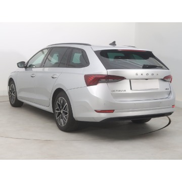Skoda Octavia  Kombi 2020,  1.0 benzyna, automat - Na sprzedaż za 64 999 zł - Bielany Wrocławskie - zdjęcie 6