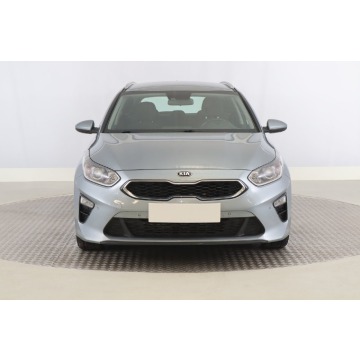 Kia Ceed  Kombi 2021,  1.6 diesel - Na sprzedaż za 44 499 zł - Zabrze - zdjęcie 2
