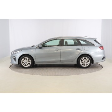 Kia Ceed  Kombi 2021,  1.6 diesel - Na sprzedaż za 44 499 zł - Zabrze - zdjęcie 4