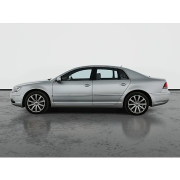 Volkswagen Phaeton  Liftback 2012,  4.2 benzyna, automat - Na sprzedaż za 41 999 zł - Łódź - zdjęcie 4