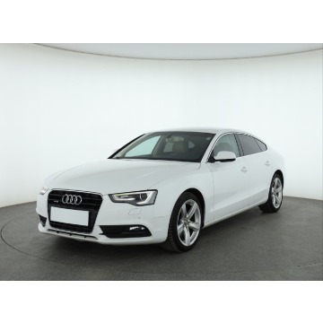 Audi A5  Liftback 2014,  2.0 benzyna, automat - Na sprzedaż za 64 999 zł - Katowice - zdjęcie 3