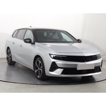 Opel Astra 1.2 Turbo (130KM), 2024