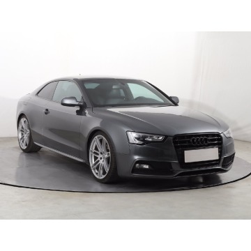 Audi A5 2.0 TDI (177KM), 2011