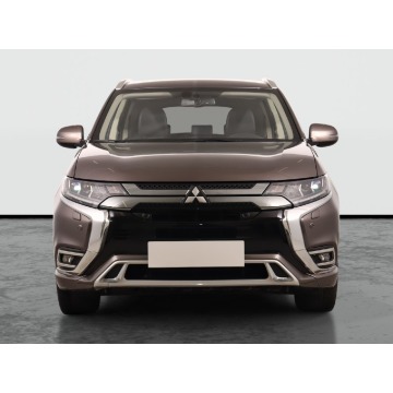 Mitsubishi Outlander  SUV 2020,  2.4 benzyna, automat - Na sprzedaż za 91 999 zł - Katowice - zdjęcie 2