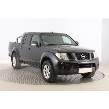 Nissan Navara 2.5 DCi (145KM), 2015