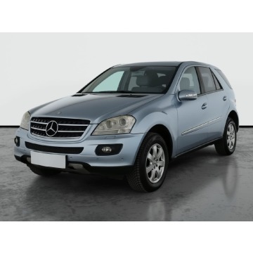 Mercedes - Benz M-klasa  SUV 2006,  3.0 diesel, automat - Na sprzedaż za 27 999 zł - Piaseczno - zdjęcie 3