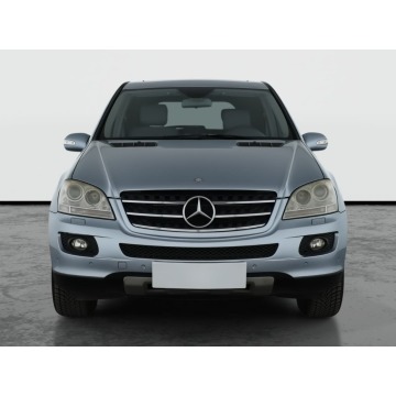 Mercedes - Benz M-klasa  SUV 2006,  3.0 diesel, automat - Na sprzedaż za 27 999 zł - Piaseczno - zdjęcie 2