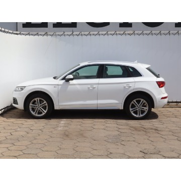 Audi Q5  SUV 2019,  2.0 diesel, automat - Na sprzedaż za 89 999 zł - Zabrze - zdjęcie 4