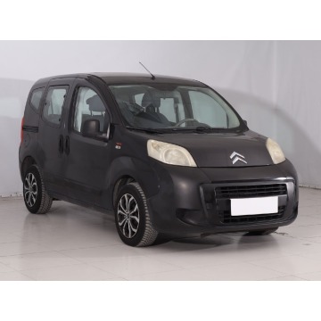 Citroen Nemo 1.4 i (74KM), 2009