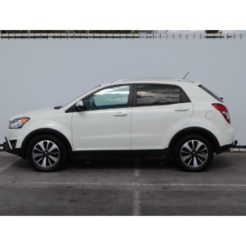 SsangYong Korando  SUV 2016,  2.0 diesel - Na sprzedaż za 28 499 zł - Lublin - zdjęcie 4