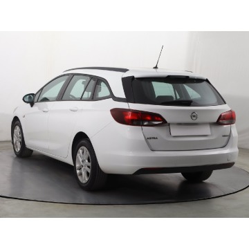 Opel Astra  Kombi 2018,  1.4 benzyna - Na sprzedaż za 33 999 zł - Katowice - zdjęcie 4
