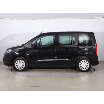 Toyota ProAce  Pick-up 2021,  1.5 diesel - Na sprzedaż za 51 499 zł - Kraków - zdjęcie 4