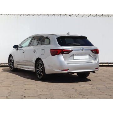 Toyota Avensis  Kombi 2018,  2.0 diesel - Na sprzedaż za 46 499 zł - Łódź - zdjęcie 6