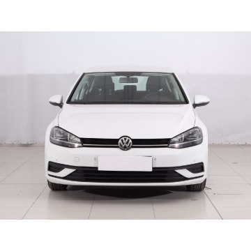 Volkswagen Golf  Hatchback 2018,  1.0 benzyna - Na sprzedaż za 43 999 zł - Ostrołęka - zdjęcie 2