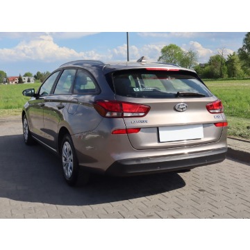 Hyundai i30  Kombi 2021,  1.0 benzyna, automat - Na sprzedaż za 50 999 zł - Katowice - zdjęcie 6