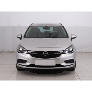 Opel Astra  Kombi 2016,  1.6 diesel - Na sprzedaż za 25 499 zł - Toruń - zdjęcie 2