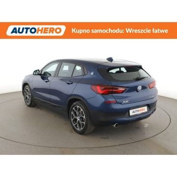 BMW X2  SUV 2023,  1.5 hybryda, automat - Na sprzedaż za 96 800 zł - Warszawa - zdjęcie 4