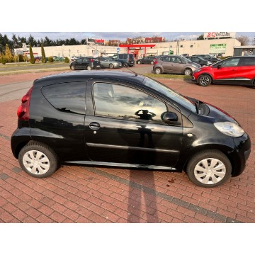 Peugeot 107  Hatchback 2014,  1.0 benzyna - Na sprzedaż za 11 500 zł - Konin - zdjęcie 2